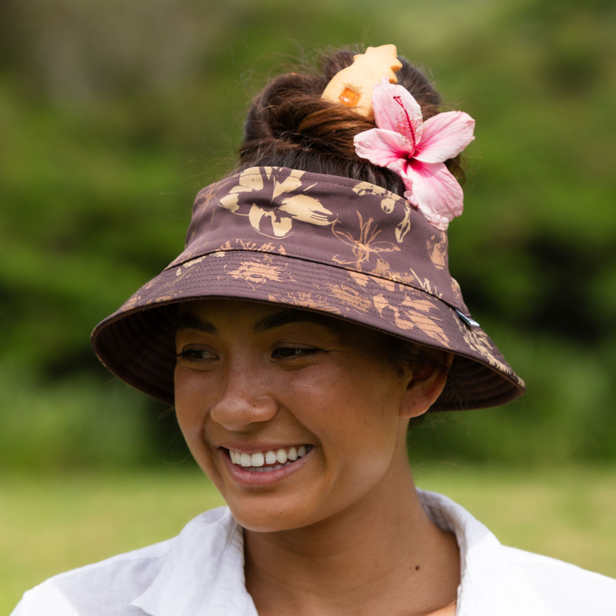 Aloha De Mele Bucket Hat